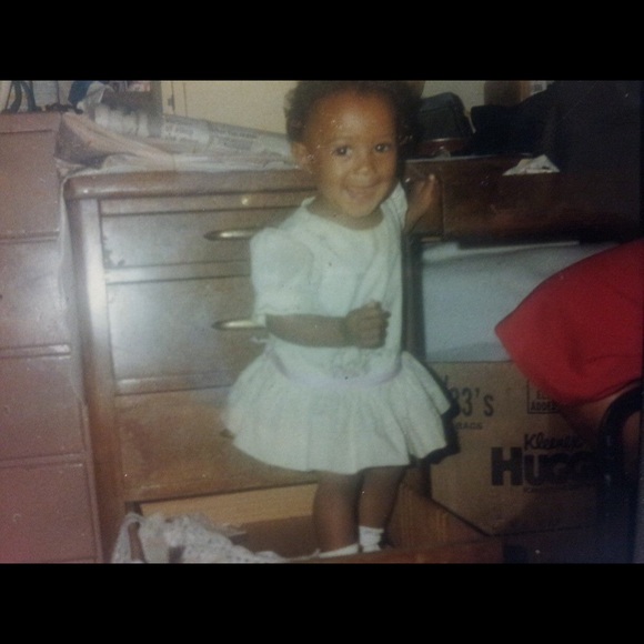 Meet your Posher, Lydia - Picture 1 of 1